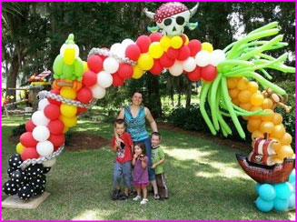 palm tree balloon arch, pirate balloon arch, parrot arch, balloon , arch, palm tree