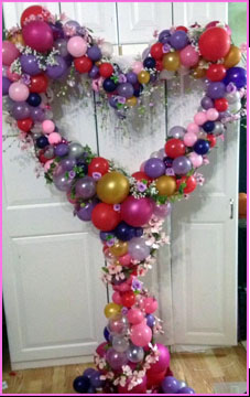 organic balloon heart decorations